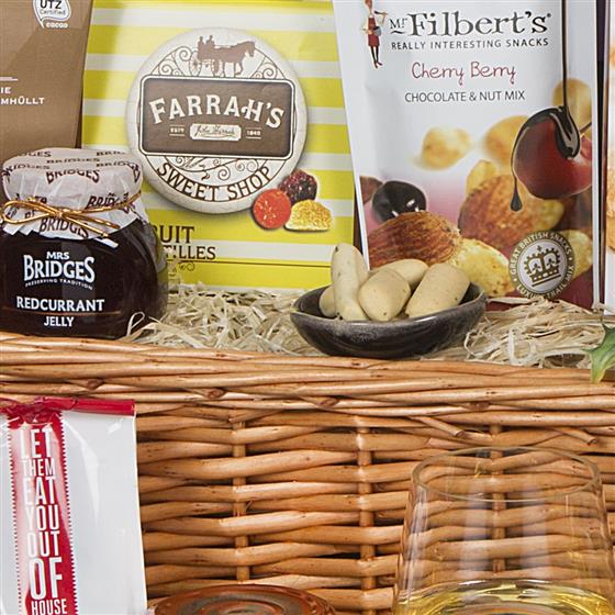 Christmas hampers – gift hampers malaysia Luxury Traditional Christmas Hamper